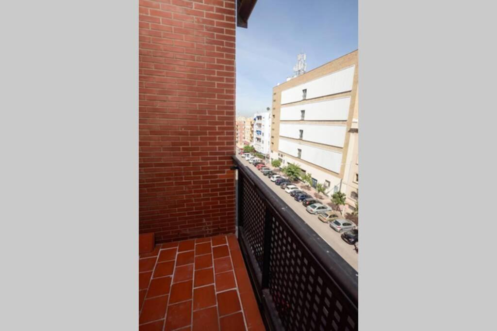 Apartamento Completo - Centro De Algeciras Bagian luar foto
